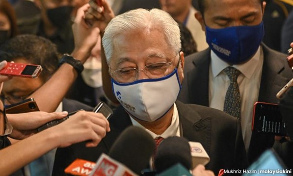 இஸ்மாயில் சப்ரியின் ஆட்சி ஊசலாடுகிறதா? – பெரிக்காத்தான் ஆதரவை கைவிட ஆலோசிக்கிறது