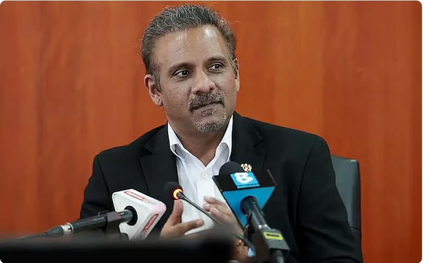 தடுப்புக் காவல் சட்டங்களை மறுபரிசீலனை செய்வதற்கு எதிராக சைபுதீனை எச்சரிக்கிறார் ராம்கர்பால்