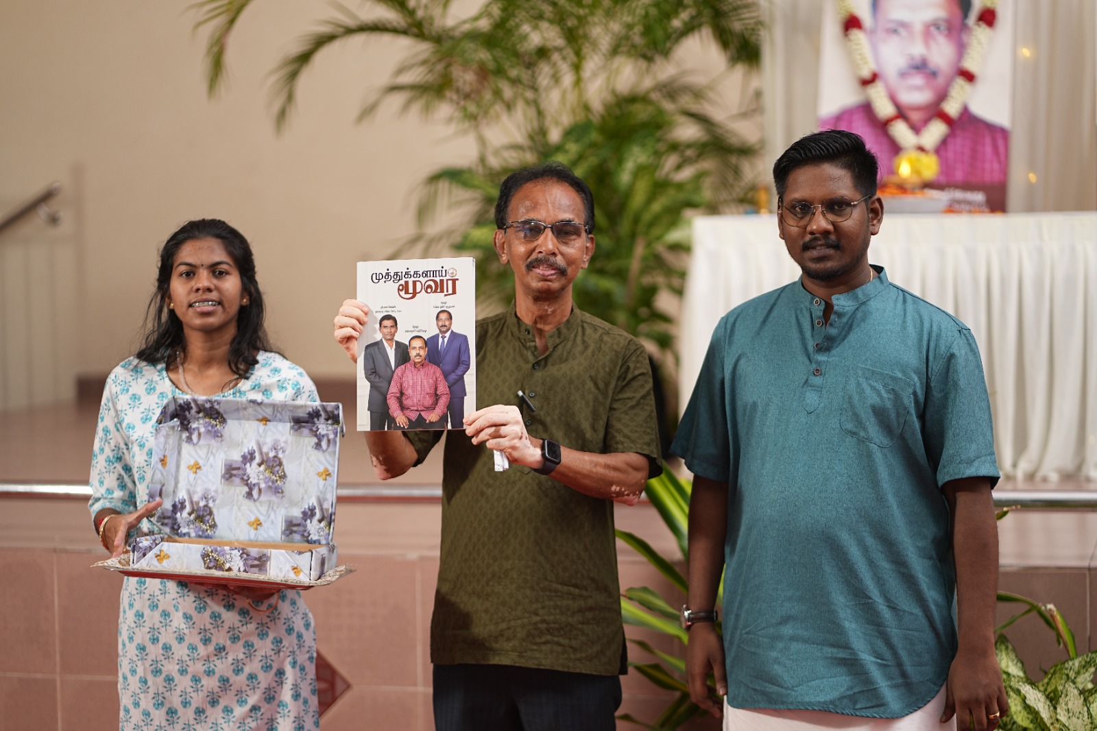 இனத்திற்கும் மொழிக்கும் முத்துக்களாய் மூவர்