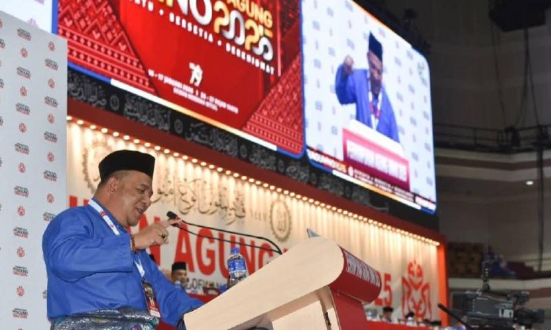 “டிஏபியை விடப் பாஸ் கட்சியினால் திரெங்கானு அம்னோ 2,000 மடங்கு அதிக ஏமாற்றமடைந்துள்ளது.”